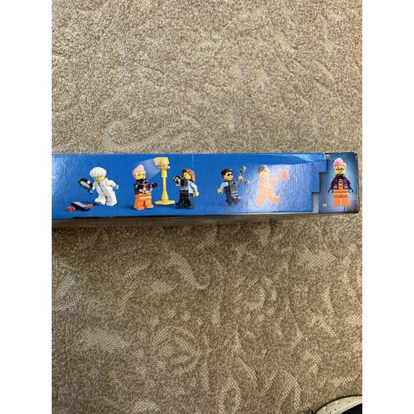 Lego City 60418 - Police Mobile Crime Lab Truck NEW - Picture 3 of 4